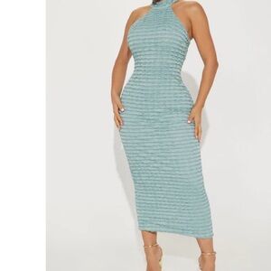 Teal dress 👗… never worn